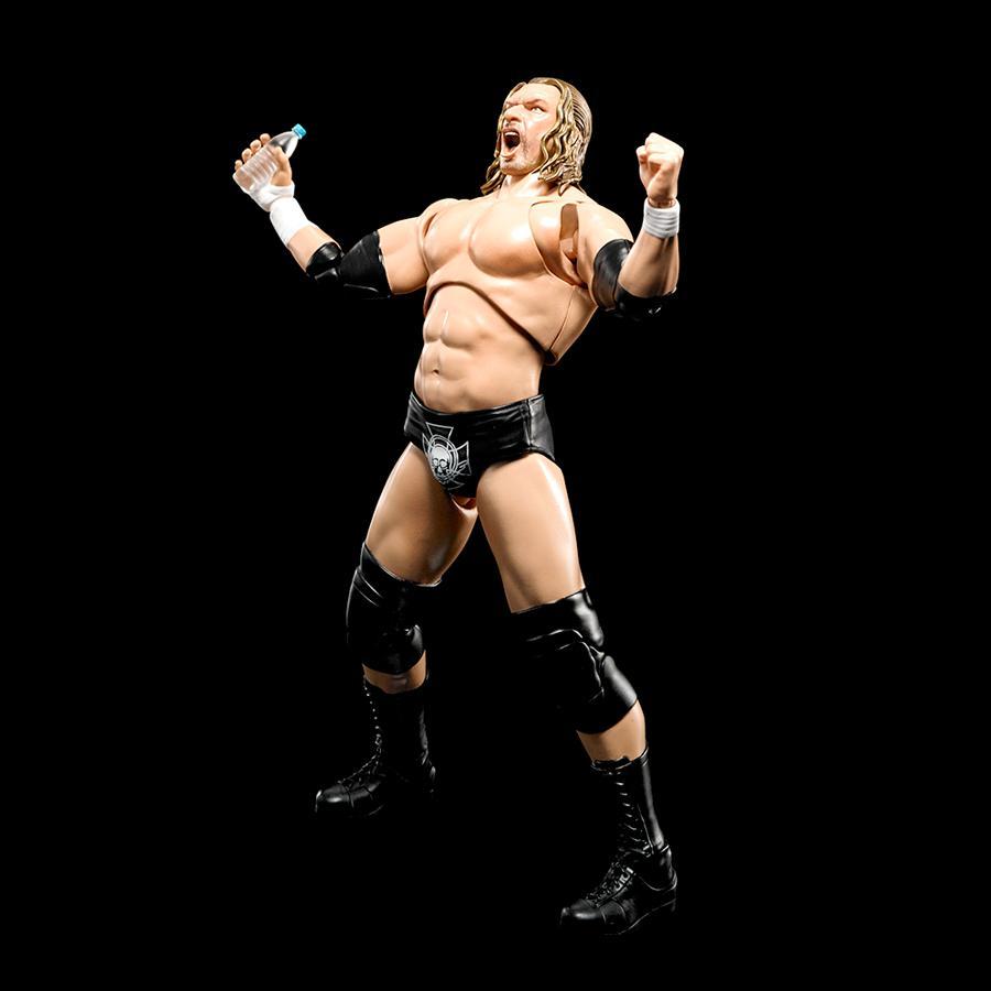 Figurine articulée catcheur WWE Triple H Bandai S.H.Figuarts Tamashii Nations