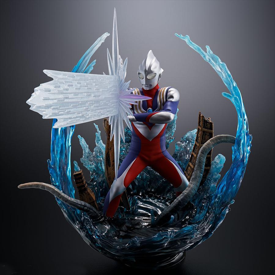 Ultraman Tiga Multi Type Figuarts Zero Bandai Figure Ultraman Tiga Multi Type Figuarts Zero Bandai Figure
