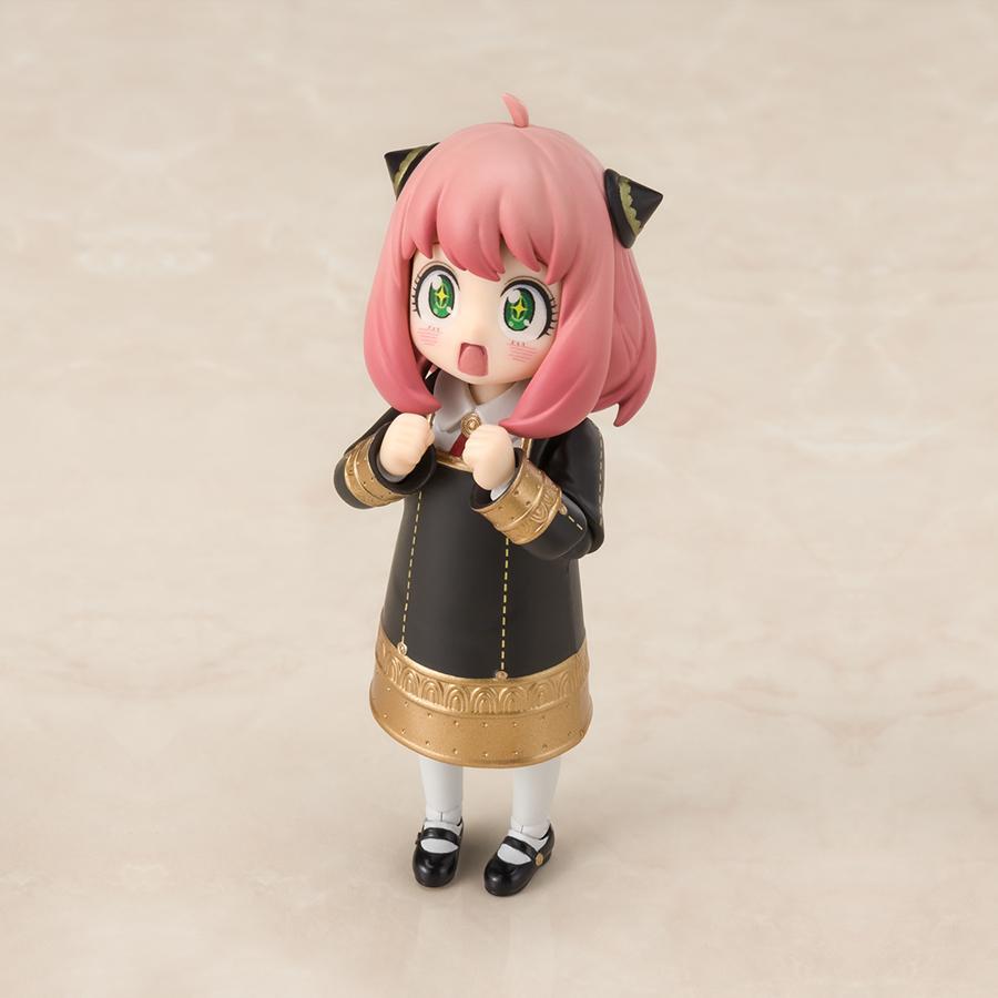 Spy x Family Anya Forger -Uniform Ver.- S.H.Figuarts Figure
