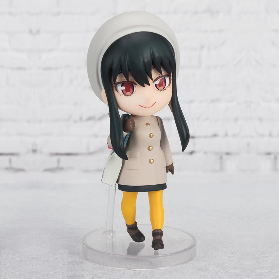 Yor Forger Code White Figuarts Mini Bandai Figure