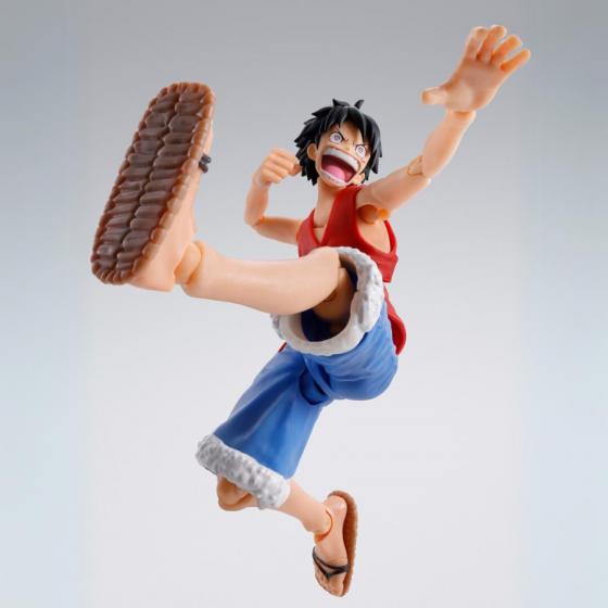 One Piece Monkey.D.Luffy Romance Dawn S.H.Figuarts Bandai Figure