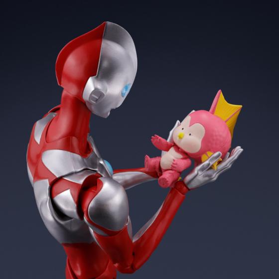 Ultraman & Emi Ultraman : Rising S.H.Figuarts Bandai Figures