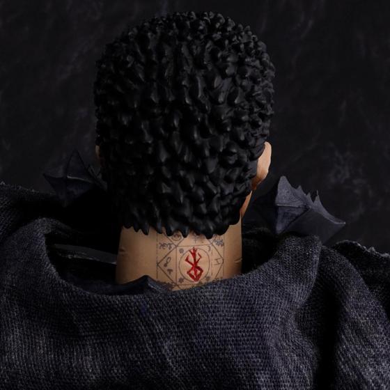Berserk Guts Berserker Armor S.H.Figuarts Figure