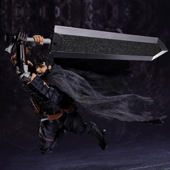 Berserk Guts Berserker Armor S.H.Figuarts Figure