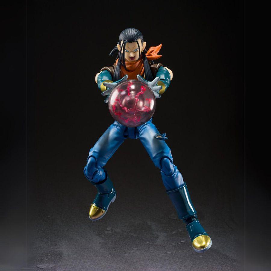 Dragon Ball Z / Actionfigur Super Android 17 S.H.Figuarts Bandai