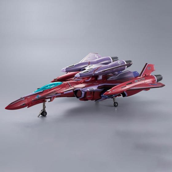 Macross / VF－27γSP Super Lucifer Valkyrie Figure (Brera Sterne Use) Revival Ver. DX Chogokin