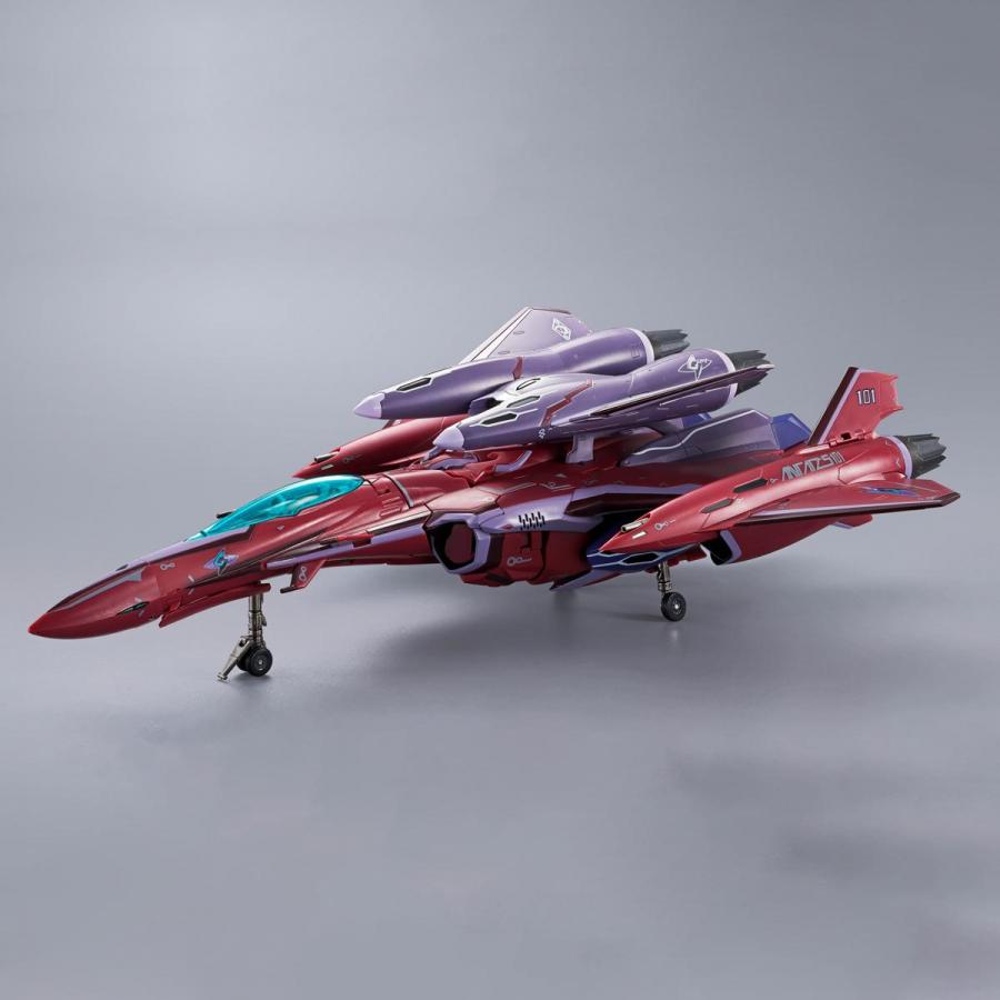 Macross / VF－27γSP Super Lucifer Valkyrie Figure (Brera Sterne Use) Revival Ver. DX Chogokin