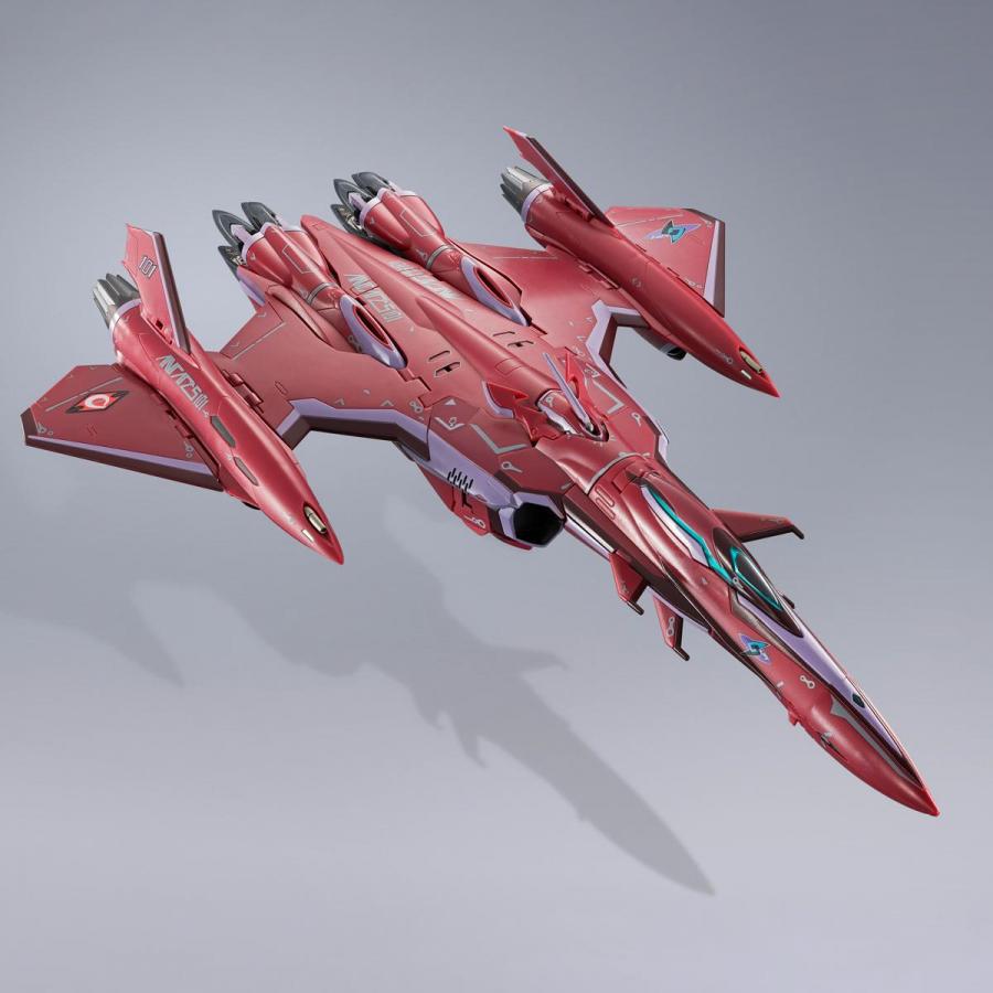 Macross / VF－27γSP Super Lucifer Valkyrie Figure (Brera Sterne Use) Revival Ver. DX Chogokin