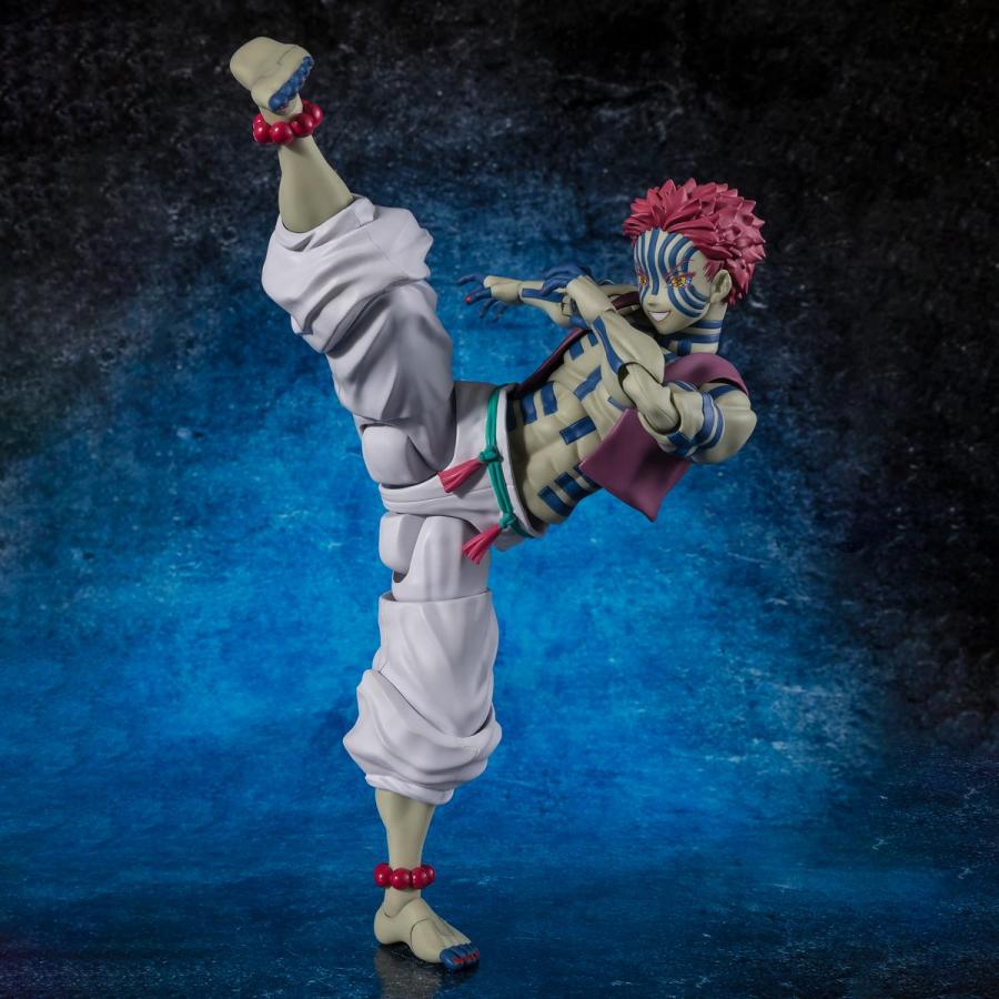 Demon Slayer / Figurine Akaza S.H.Figuarts Bandai