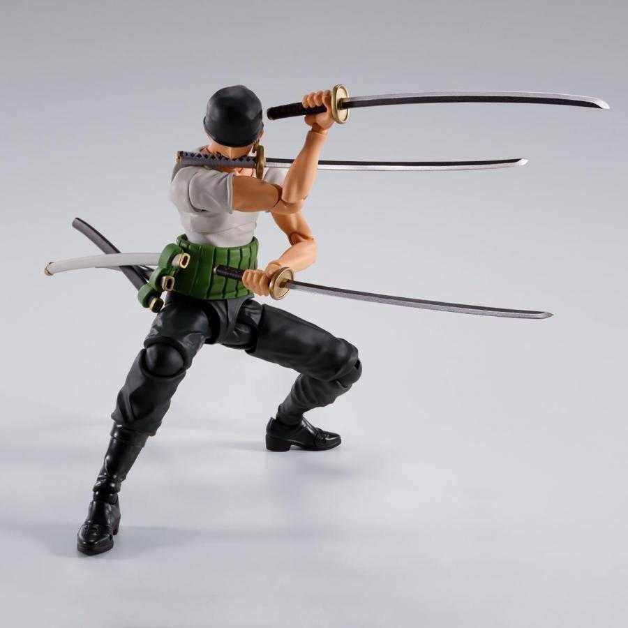 One Piece / Figurine Roronoa Zoro -Romance Dawn- S.H.Figuarts Bandai