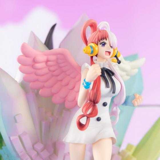 Figurina Shanks e Uta One Piece Film Red Figuarts Zero