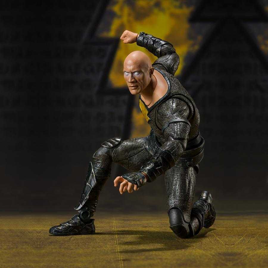 Figurine Black Adam S.H.Figuarts Bandai