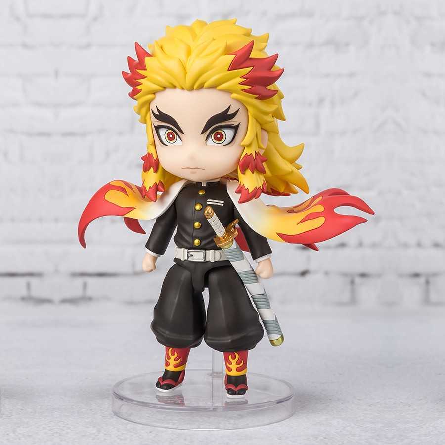 Figurine Demon Slayer Kyojuro Rengoku Flame Breathing Figuarts Mini Bandai