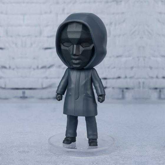 Figurina Squid Game Netflix Front Man Figuarts Mini